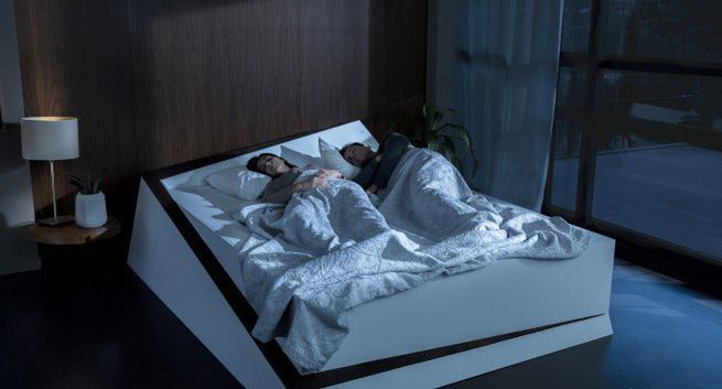 „Lane-Keeping Bed” - smart łóżko od Forda wykorzystujące asystenta pasa ruchu (wideo)