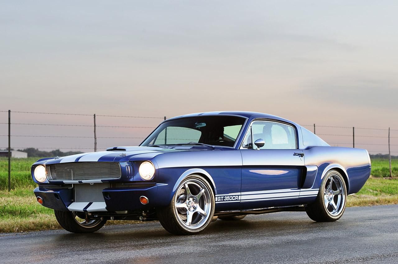 Classic Recreations 1966 Shelby GT350CR na efektownych zdjęciach [galeria] 11