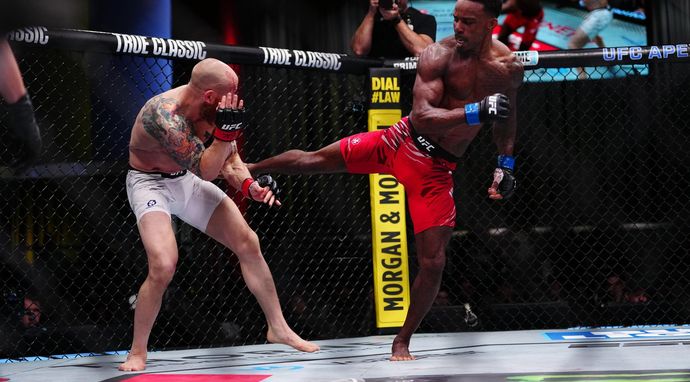Sporty walki: UFC Fight Night - walka: Movsar Evloev - Lerone Murphy 21.03.2026