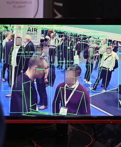 Błędy AI. Osiem osób niesłusznie aresztowanych