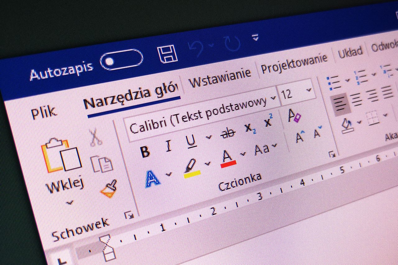 Microsoft wprowadzi sztuczną inteligencję do Worda