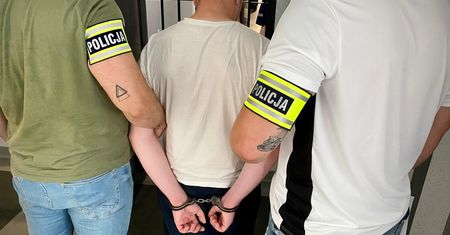 16-latka i jej 22-letni chłopak oszukiwali na BLIK-a