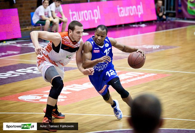 Danny Gibson zostanie w Rosie?