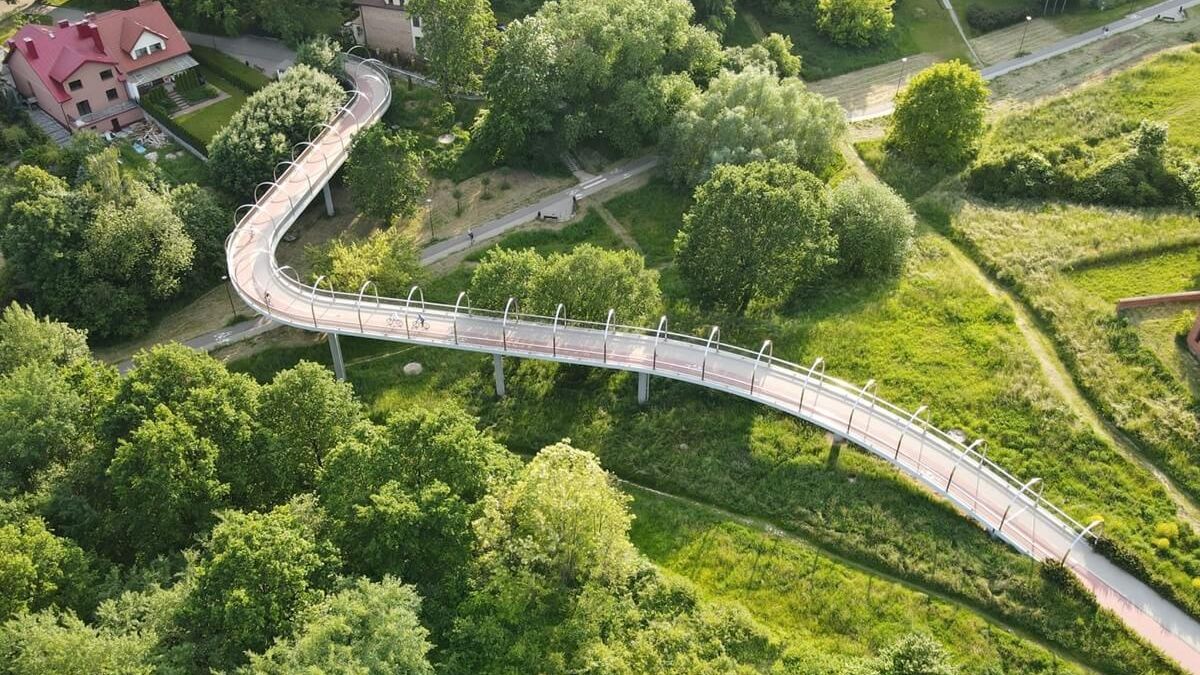 Droga pieszo-rowerowa w Parku Jana Pawła II