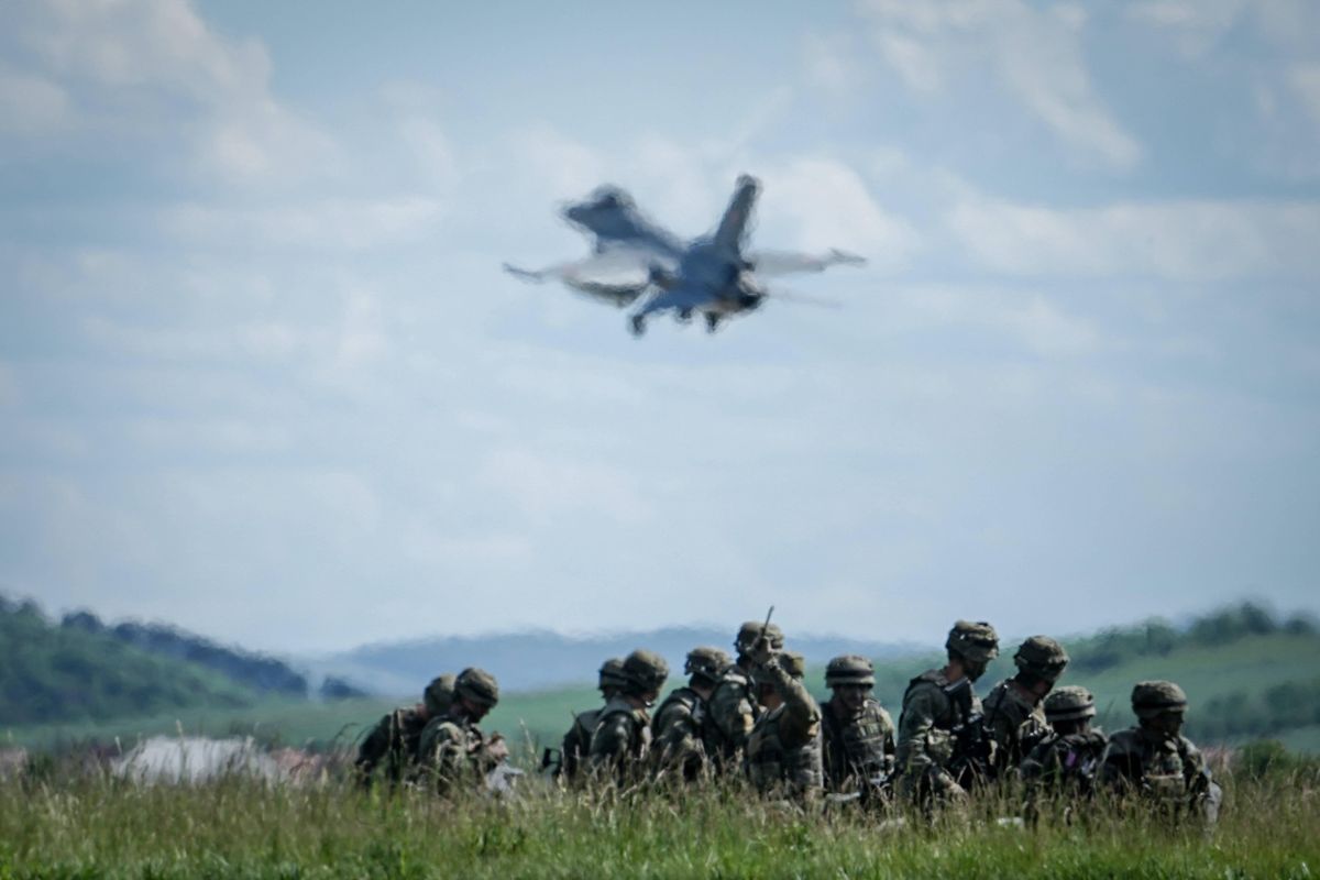 Samoloty F-16 wkrótce wkroczą na front walk w Ukrainie