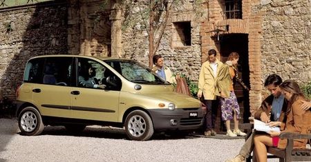 Rekordowa cena za Fiata Multiplę. Właściciel żądał więcej, ale sprzedał auto za 600 tysięcy złotych