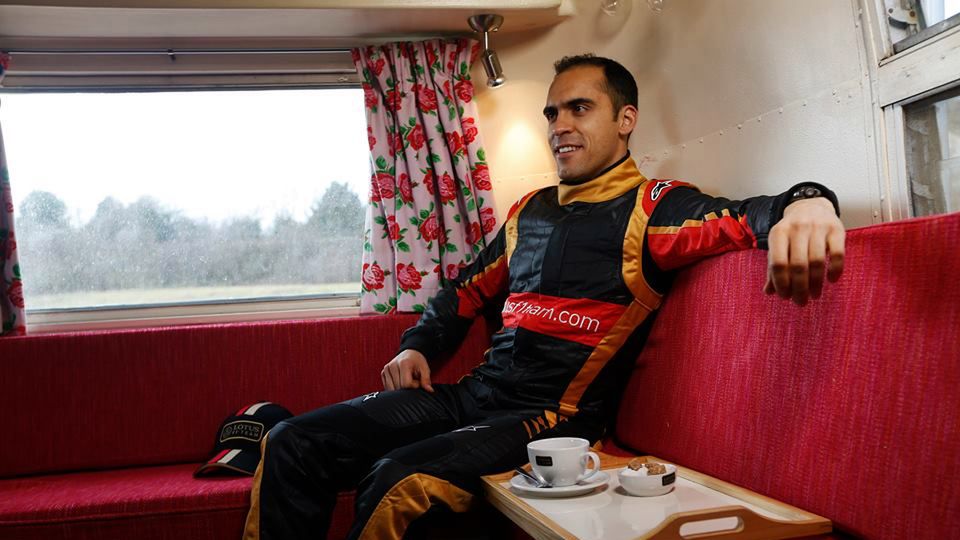 Pastor Maldonado w Lotusie na sezon 2015 1