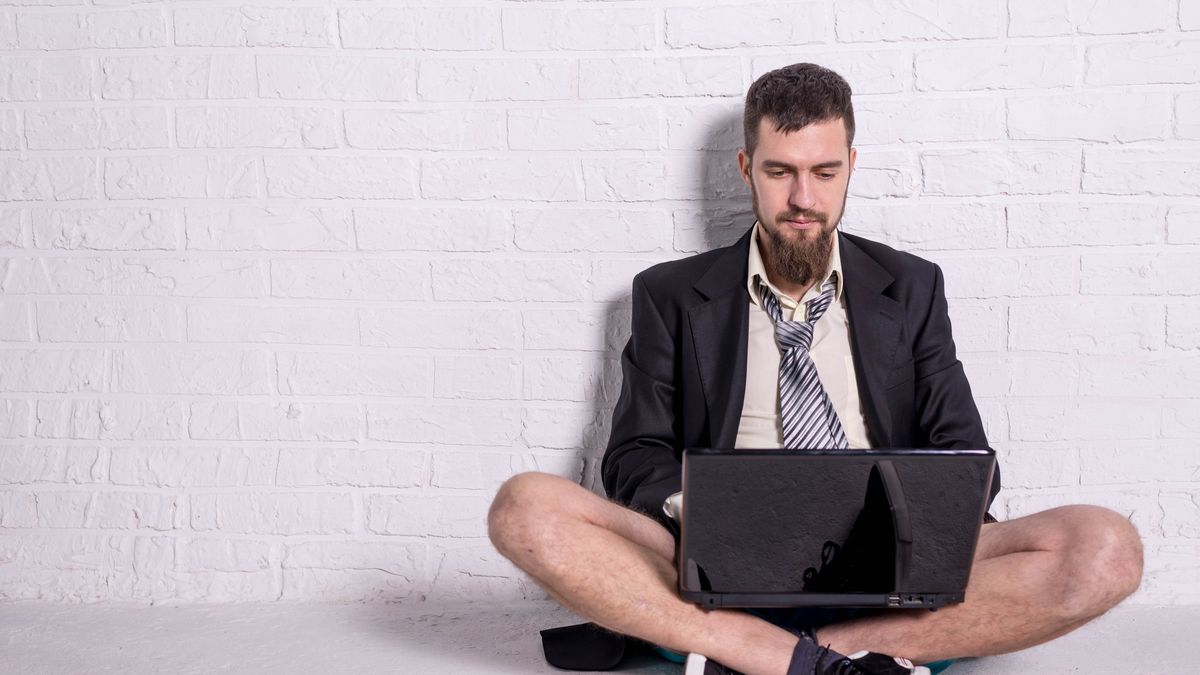 Pracujesz zdalnie? W x-kom znajdziesz szereg ciekawych promocji, fot. shutterstock