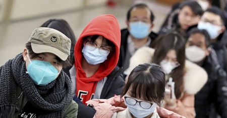 Koronawirus szaleje w Chinach, a sami Chińczycy oszaleli na punkcie gry o epidemii