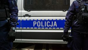 Miał zabarykadować się i wyskoczyć przez okno. Były zapaśnik aresztowany