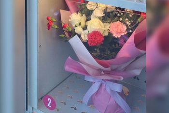 Świdnica: 63-latek okradł kwiatomat. Chciał zrobić partnerce prezent urodzinowy