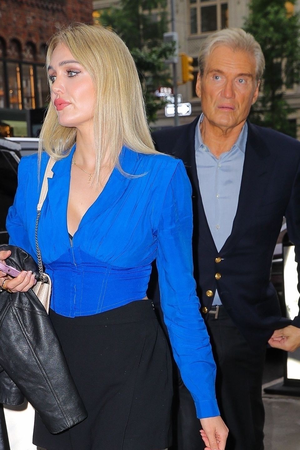 Dolph Lundgren z młodszą o 39 lat żoną w drodze na koncert