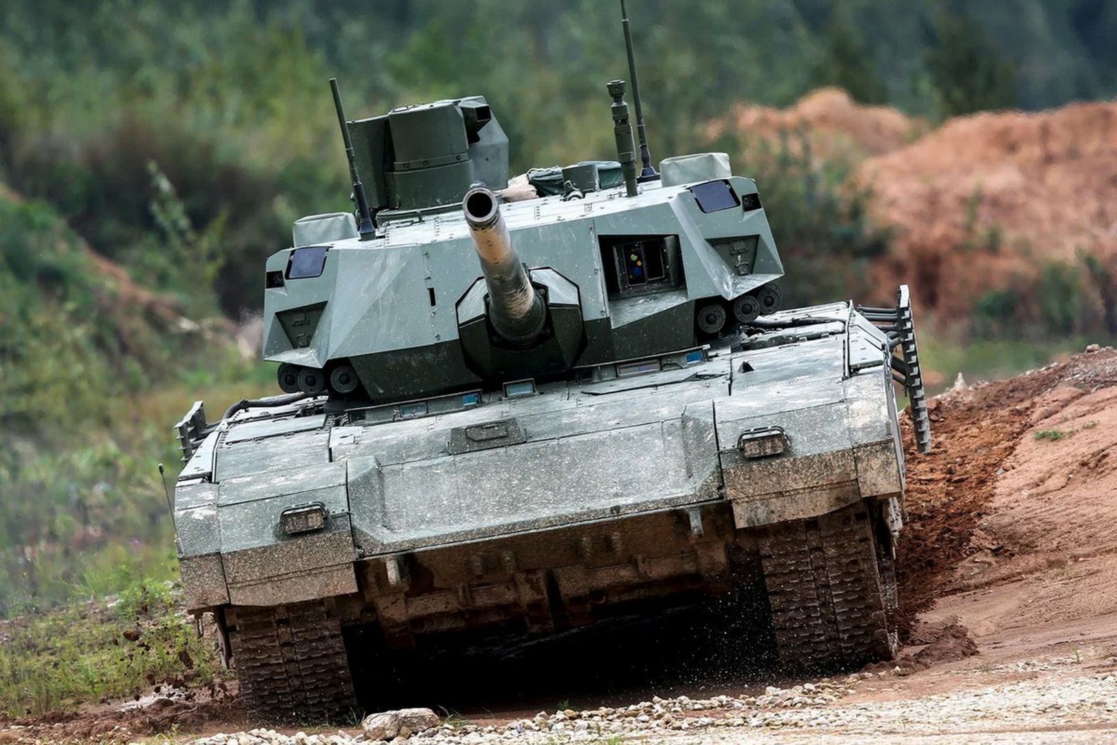 Czołgi T-14 Armata w Ukrainie. Sensacyjne doniesienia Władimira Sołowjowa