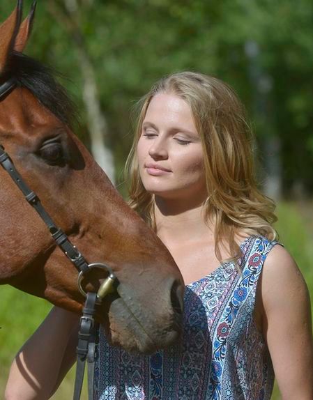 "Blondynka", sezon 5: Joanna Moro zastąpiona przez Natalię Rybicką. Zobacz zdjęcia z planu