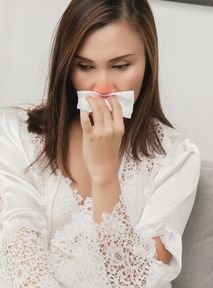 Why does our nose get stuffy even when we're not sick, and how can we solve this issue? Pollution in cities may be to blame