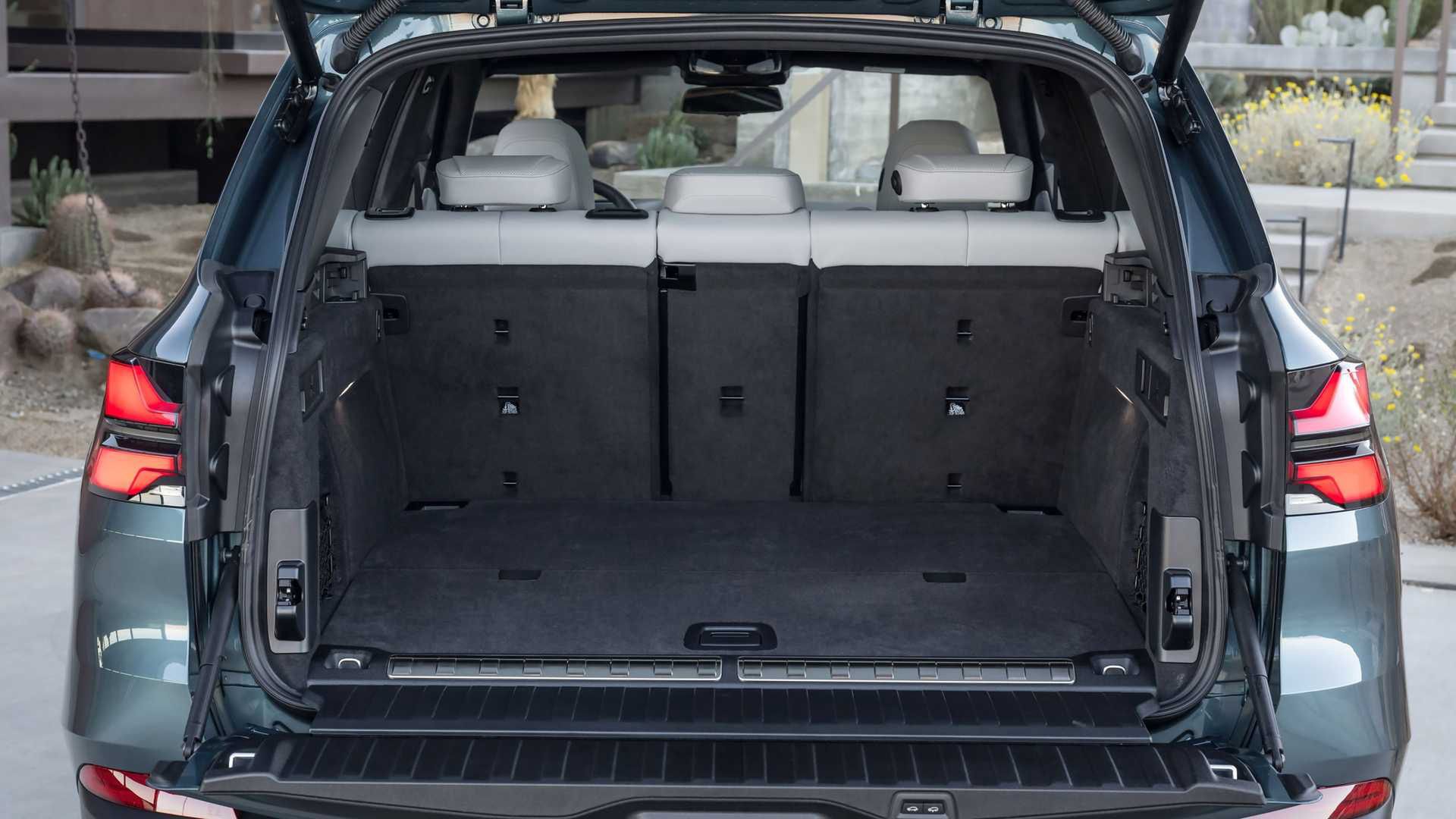 BMW X5 (2023)