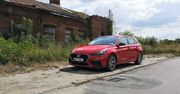 Hyundai i30 N-Line: Czy brak nawigacji i seryjne audio to problem?