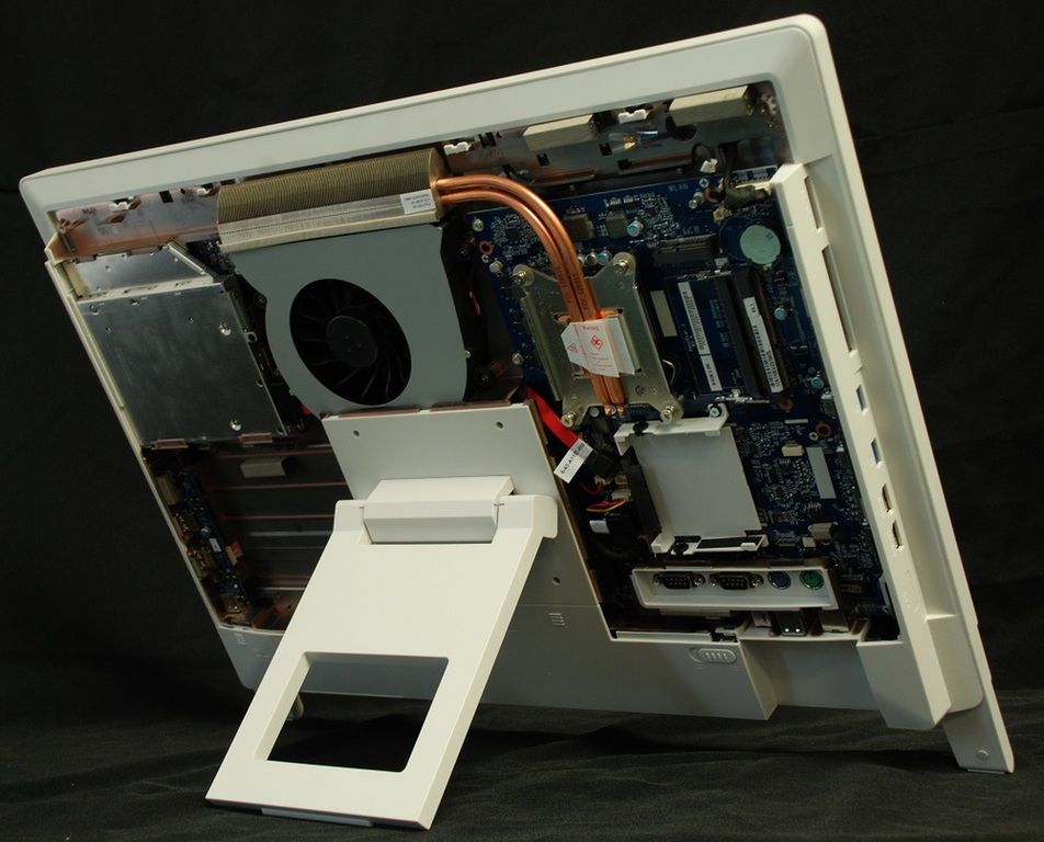 Eurocom Uno 3.0 - przenośny All-in-One ze sporym potencjałem 2