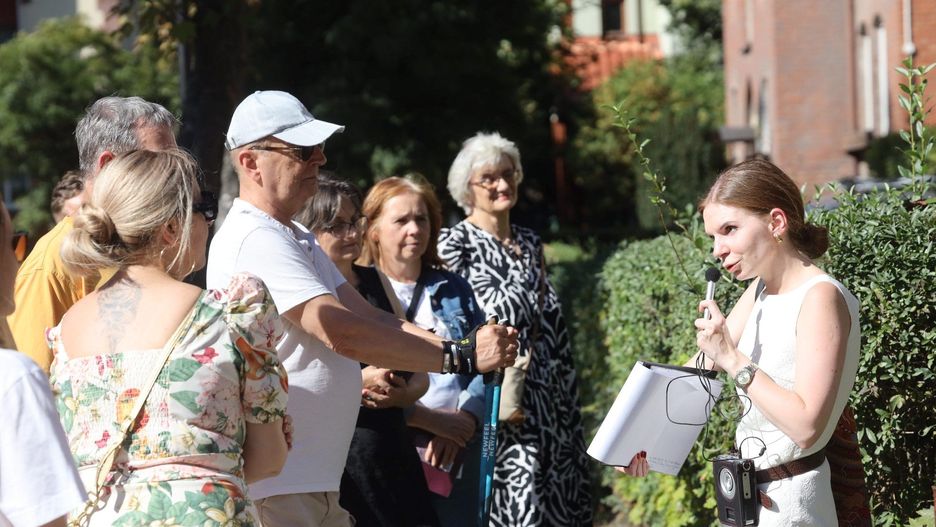 Gliwice na nowo. Spacer śladami Horsta Bienka pokazał miasto z literackiej perspektywy
