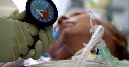 Zespół przesiąkania włośniczek - objawy, przyczyny, opis choroby, postępowanie, leczenie