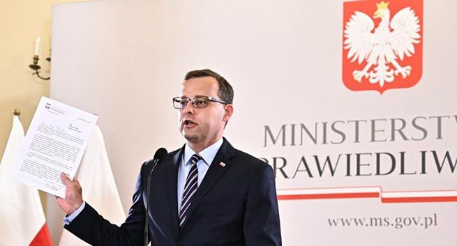 Ministerstwo Sprawiedliwości wezwało RPO do obrony prezesa Radia Nowy Świat. „Nie mam takich kompetencji”