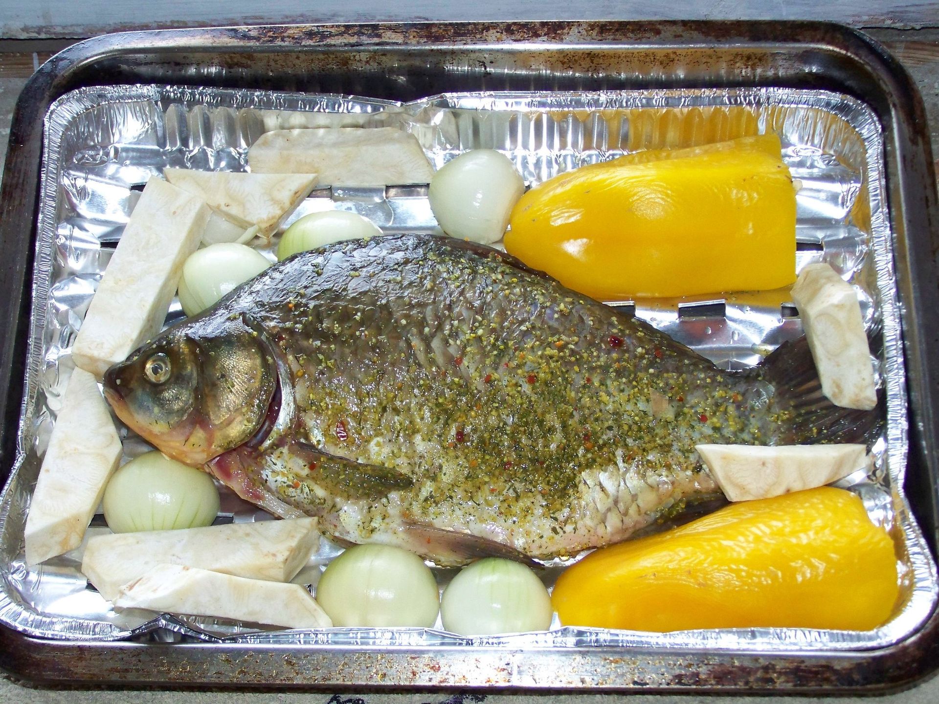 Karaś co to za ryba i jak ją przyrządzić? WP Kuchnia