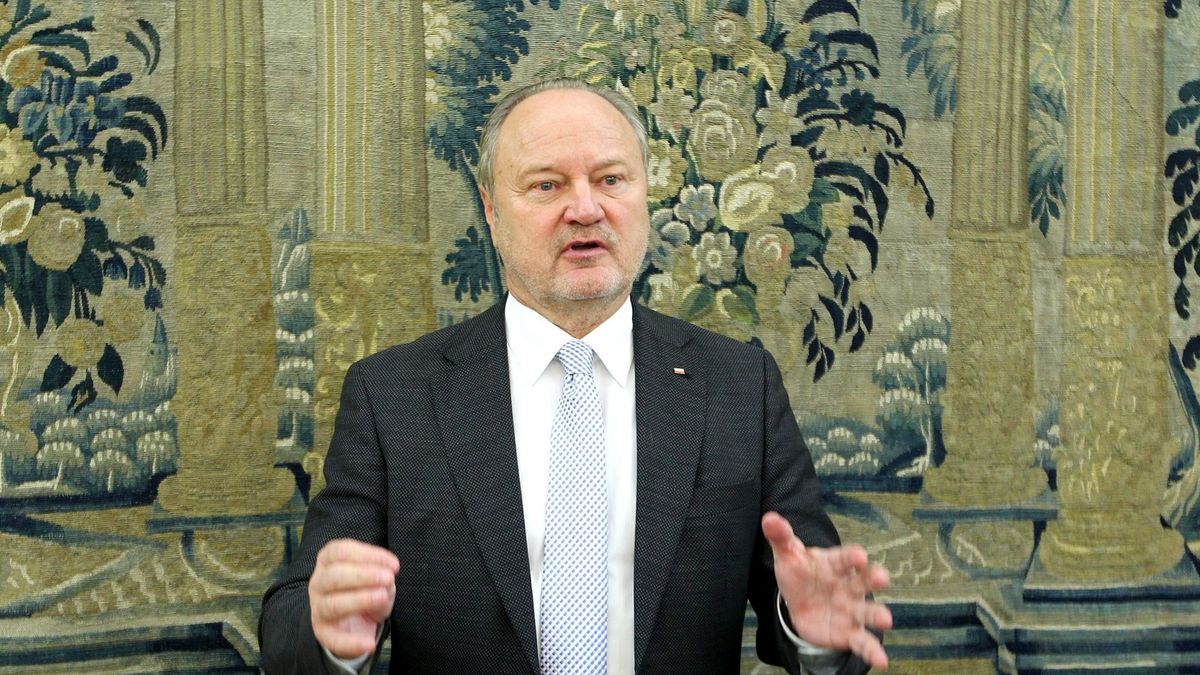 - Niczego to nie załatwia, niczego nie rozwiązuje i z pewnością nie satysfakcjonuje środowiska kredytobiorców frankowych - mówi o pomyśle PKO BP Janusz Szewczak.