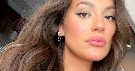 Ashley Graham ma za sobą traumatyczny poród. Lekarze walczyli o życie modelki