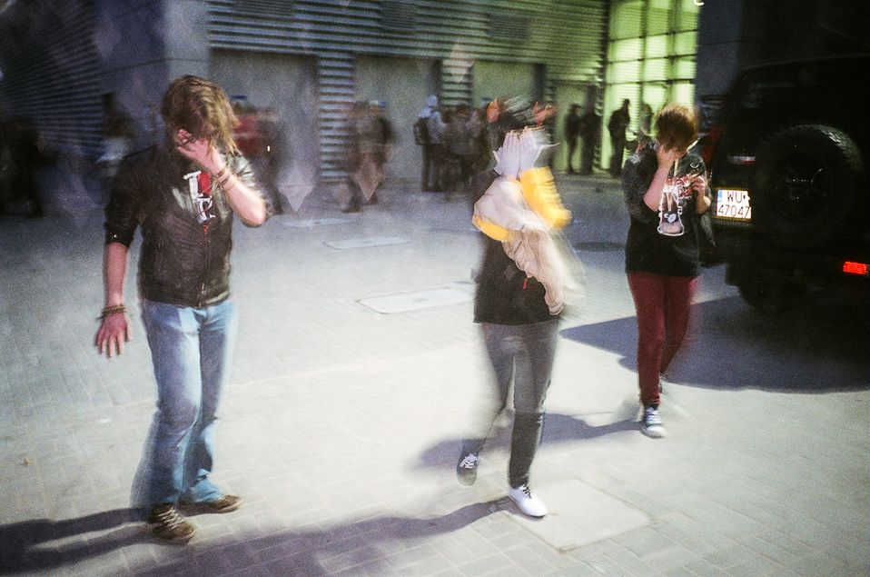 Fotografia uliczna w czasach propagandy. Jak się do niej zabrać? [poradnik] 4