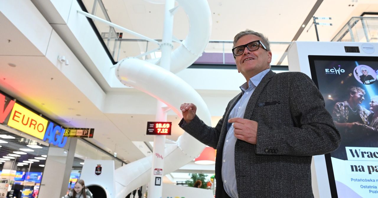 Kielce: Gigantyczna zjeżdżalnia hitem! 50 tysięcy zjazdów w miesiąc