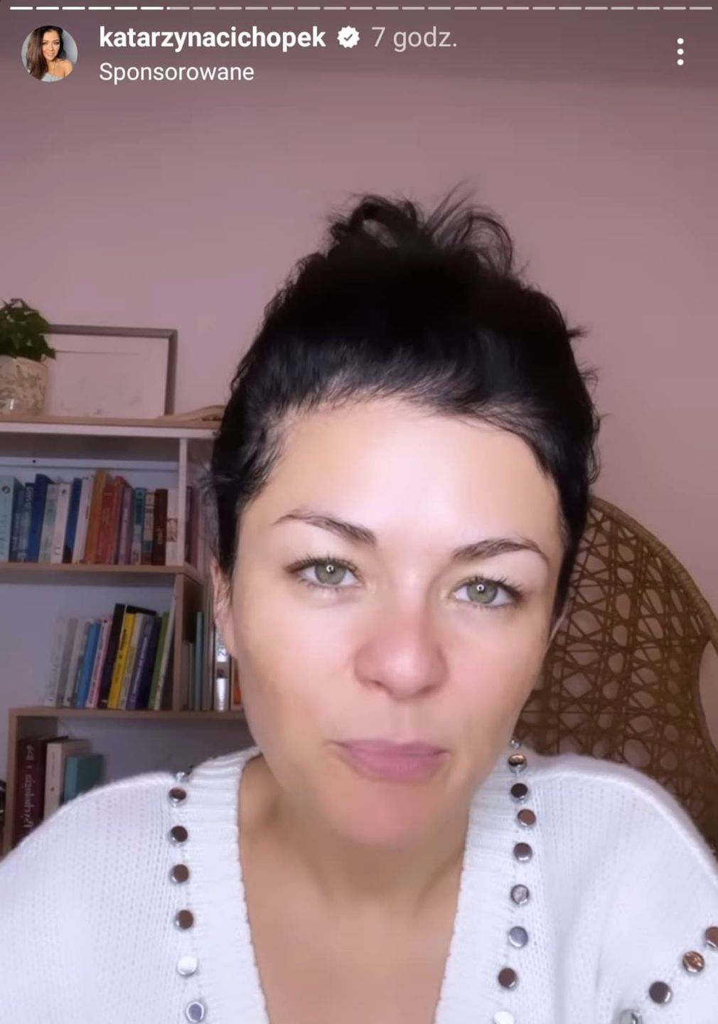 Kasia Cichopek robi makijaż