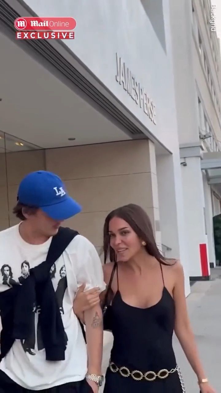 Cruz Beckham z dziewczyną