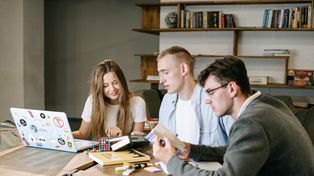 Lublin: Podcasty, bieg i teatr. Młodzi chcą ożywić lokalną kulturę