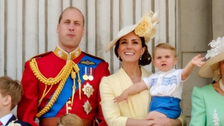 Książę William i Kate Middleton pokazali niepublikowane zdjęcie Louisa