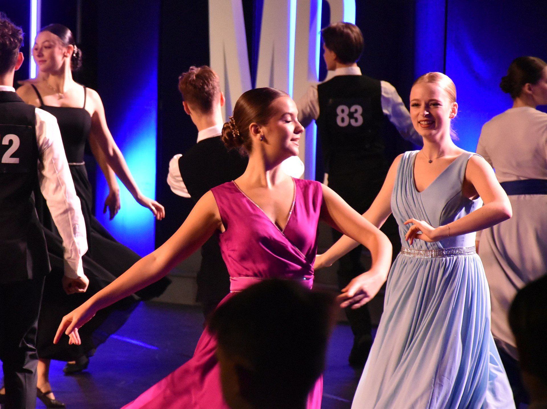 Tańce polskie w Malborku. Drugi dzień na &#34;Muszli Bałtyku&#34;