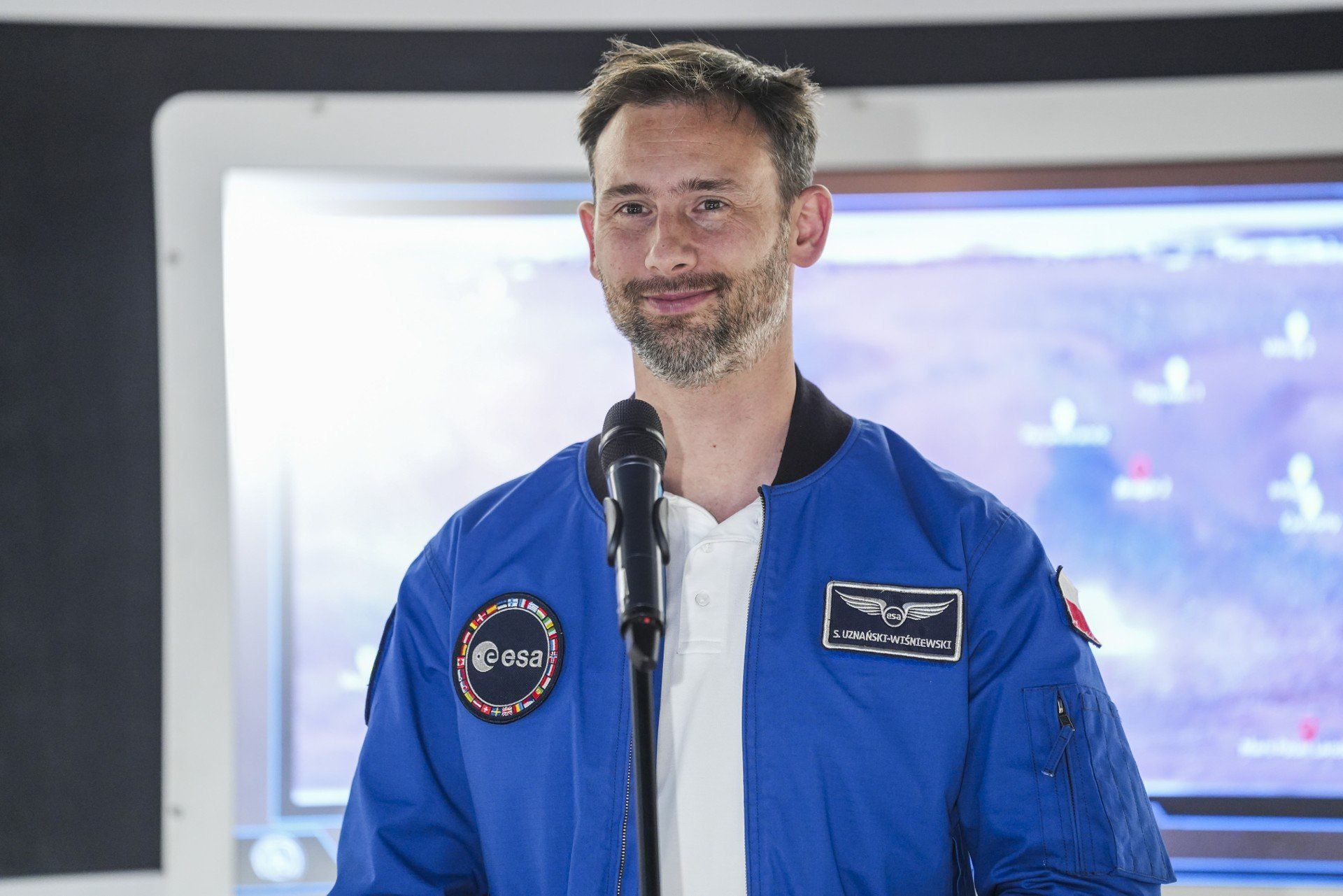 06.10.2025 TORUN PLANETARIUM KONFERENCJA PRASOWA Z ASTRONAUTA SLAWOSZEM UZNANSKIM-WISNIEWSKIM
 SLAWOSZ UZNANSKI-WISNIEWSKI UZNANSKI WISNIEWSKI ATRONAUTA PLANETARIUM FOT. GRZEGORZ OLKOWSKI / POLSKA PRESS