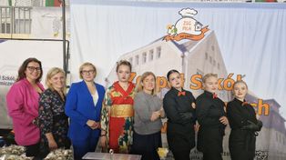 Piła: Pokaz kreatywności i smaku – uczniowie Szkoły Gastronomicznej w akcji