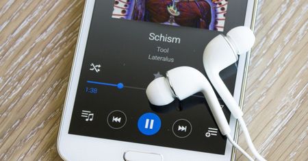 Galaxy S8 też nie będzie miał złącza słuchawkowego?