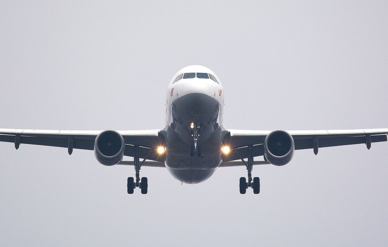 Emergency landing in Moscow: US passenger dies mid-flight