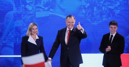 Ogromna przewaga Nawrockiego. Pierwszy powiat z pełnymi wynikami