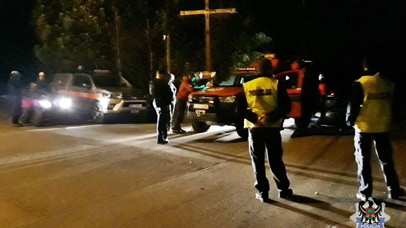 Pijany 46-latek postawił służby na nogi. Szczęśliwy finał poszukiwań w Wałbrzychu