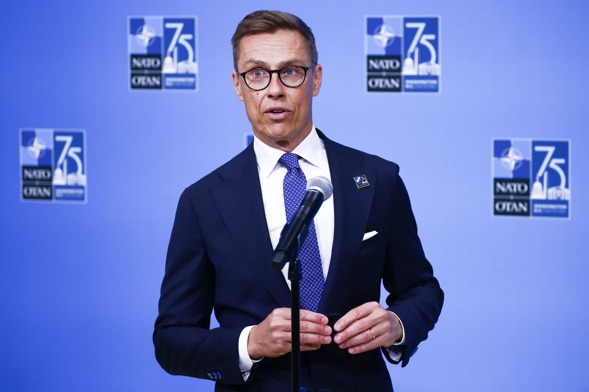 Prezydent Finlandii Alexander Stubb zdecydował o zajęciu rosyjskiej własności