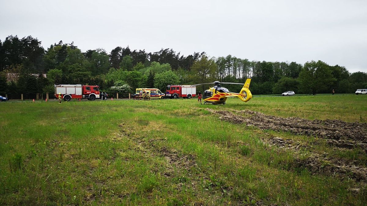 Mężczyzna twierdzi, że napastnicy zmusili go do oblania się benzyną i podpalenia