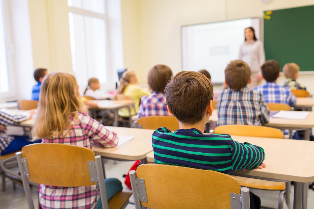 Psycholog w szkole jak freelancer? Związkowcy grzmią: "To niezgodne z prawem pracy"