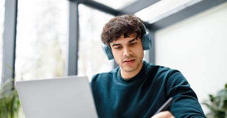 Darmowe AI dla studentów. Google przygotowało ciekawą ofertę