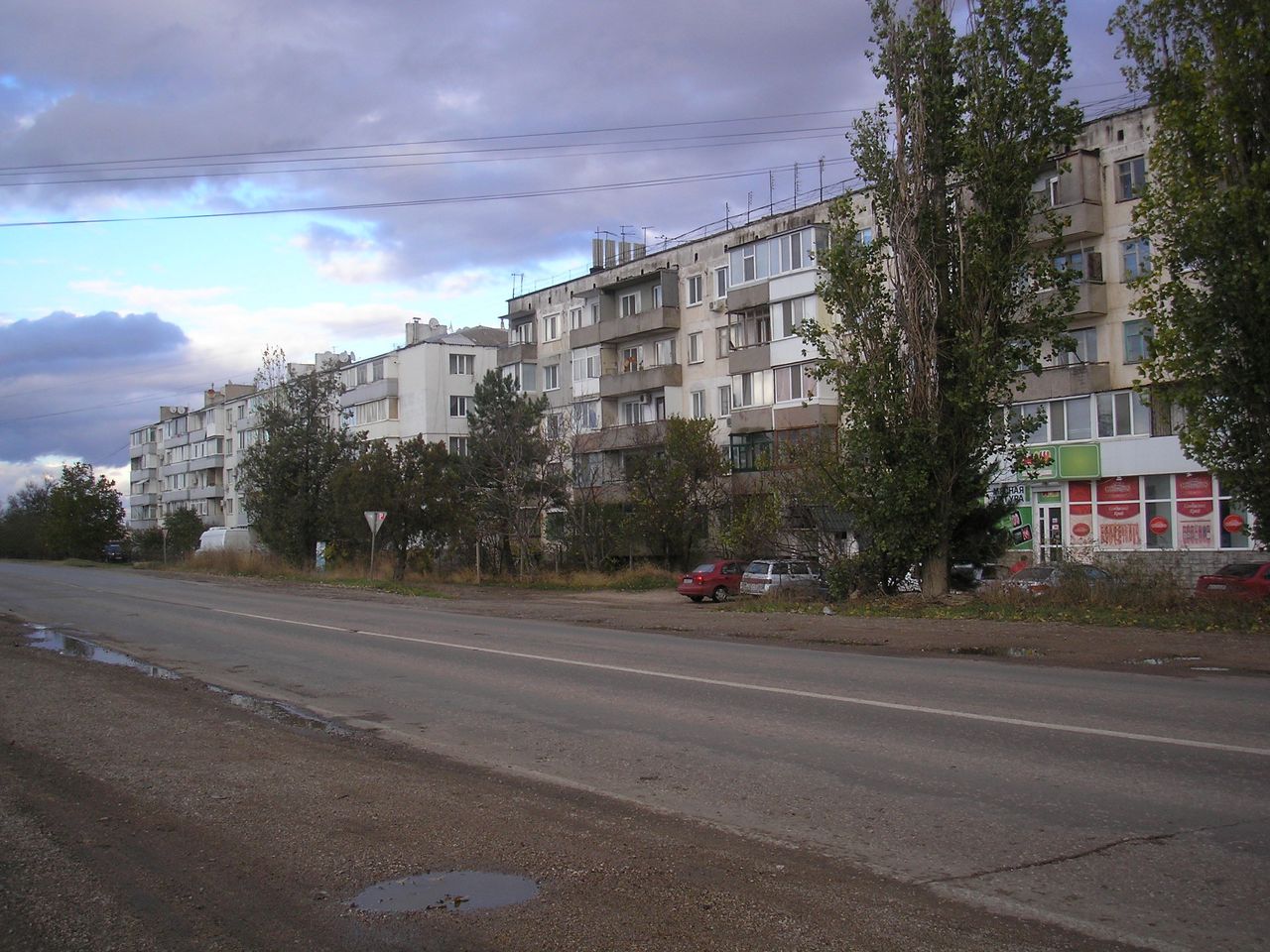 Trzeci atak w ciągu miesiąca. Ukraińskie drony uderzyły w bazę paliwową na Krymie