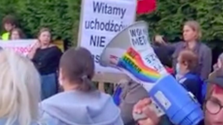 Warszawa. Protest przed siedzibą Straży Granicznej w obronie godności i praw cudzoziemców koczujących na polsko-białoruskiej granicy