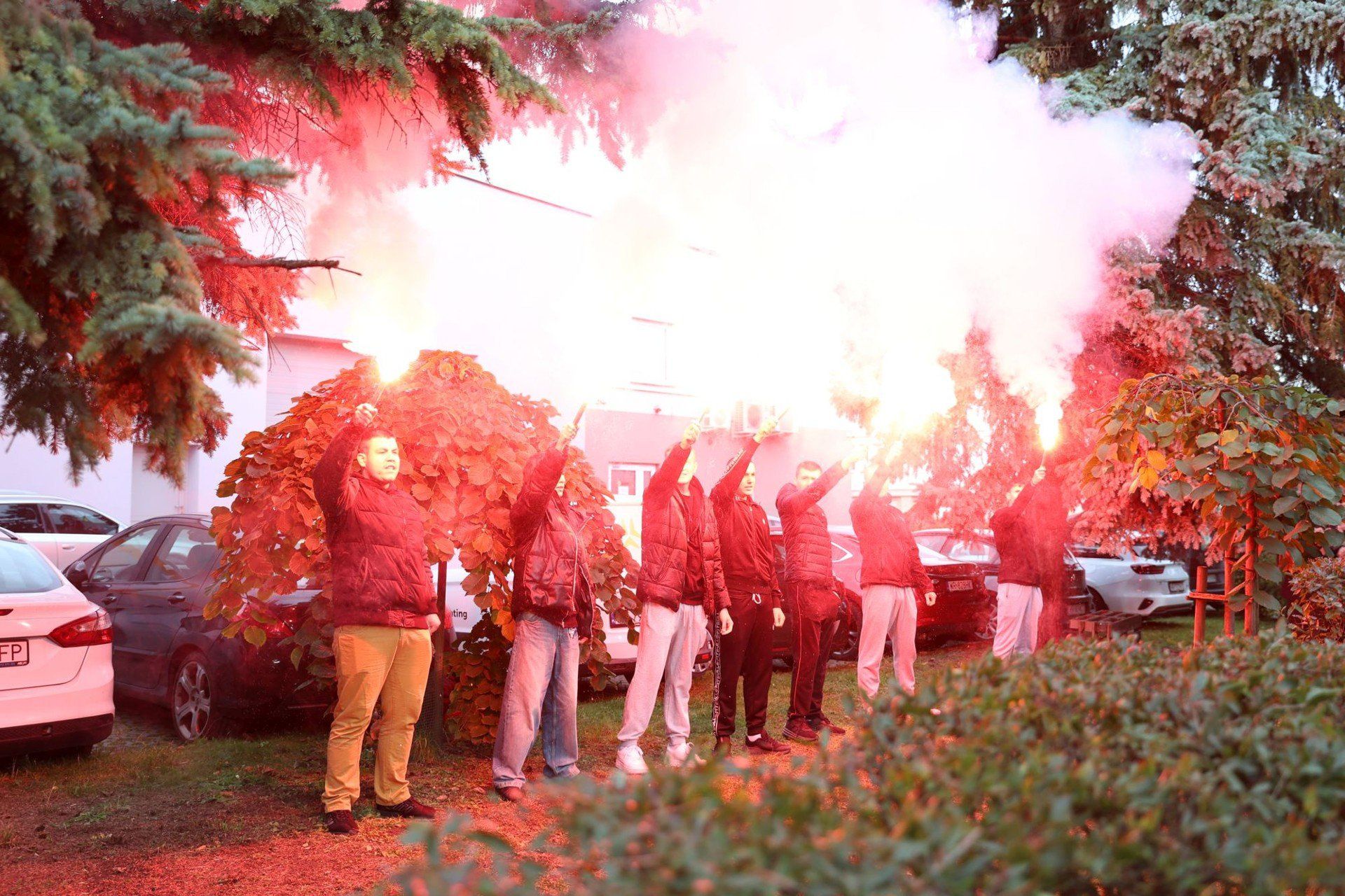 Na rocznicę tradycyjnie przybyli też kibice Broni Radom.