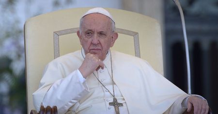 Papież Franciszek odwołał spotkanie z kardynałami. Dokucza mu "choroba zakonnic"