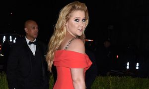 Amy Schumer miała operację. Pokazała zdjęcie
